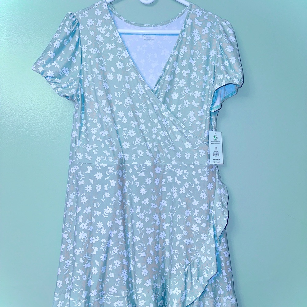 No Boundaries summer dress